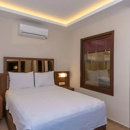 Agvapalas Otel