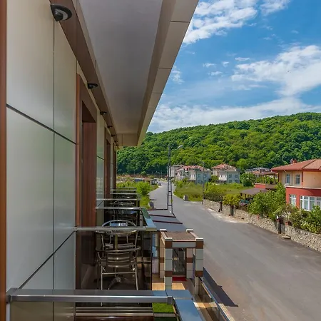 Hotel Agvapalas 3*